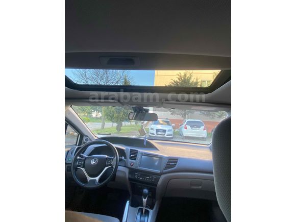 Memurdan Servis Bakımlı Düşük Km Honda Civic