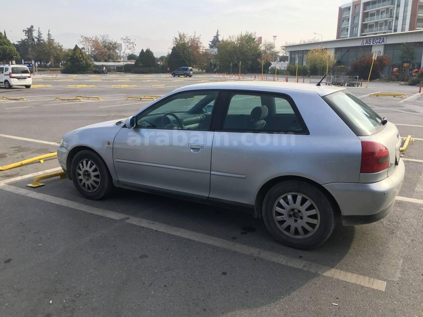 Sahibinden Audi A3 Sportback 1.8 Ambiente 1998 Model İzmir 302.000 km Gri 3