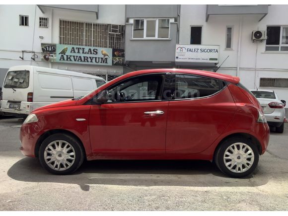 Sahibinden Lancia Ypsilon 0.9