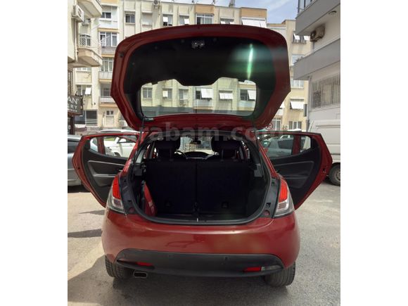 Sahibinden Lancia Ypsilon 0.9
