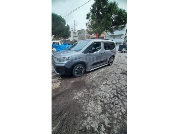 Sahibinden Fiat Doblo Combi 1.5 BlueHDi Premio Plus 2025 Model