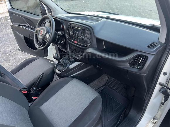 2017 MODEL FİAT 1.3 MULTİJET OTOMOBİL RUHSATLI DOBLO COMBİ