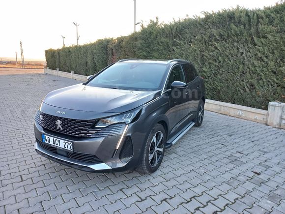 PEUGEOT 3008-OTOMATİK VİTES AÇILABİLİR CAMTAVAN GÜVENLİK PAKETLİ HATA-BOYA-DEĞİŞEN KESİNLİKLE YOKTUR