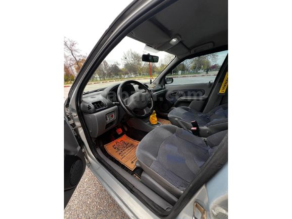 Sahibinden Renault Clio 1.6 RTE 2000 Model