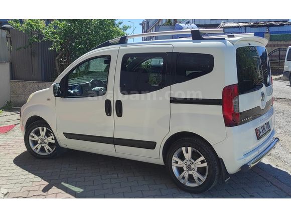 Sahibinden Otomatik Fiat Fiorino Combi 1.3 Multijet Emotion 2011 Model 