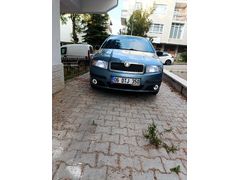 Sahibinden Skoda Fabia 1.4 TDI Classic 70Kw. 95 Beygir 2008 Model  400.000 km Gri (titanyum)