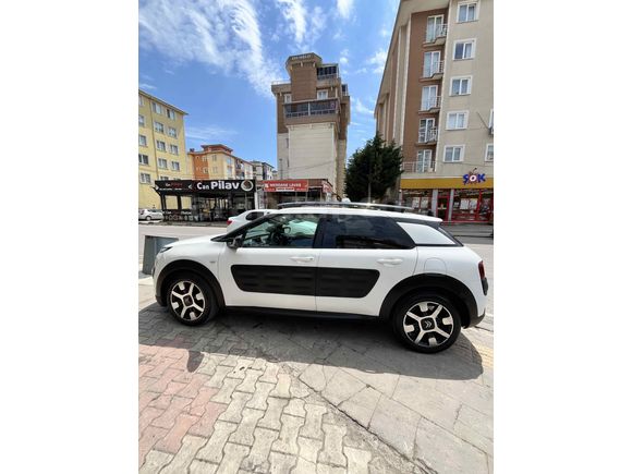 Sahibinden Citroen C4 Cactus 1.2 PureTech Shine 2015 Model 