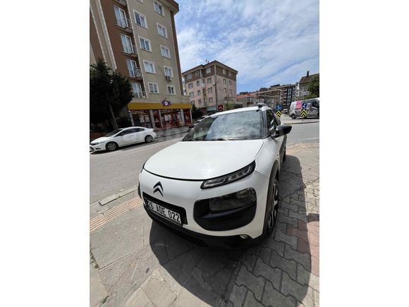 Sahibinden Citroen C4 Cactus 1.2 PureTech Shine 2015 Model 