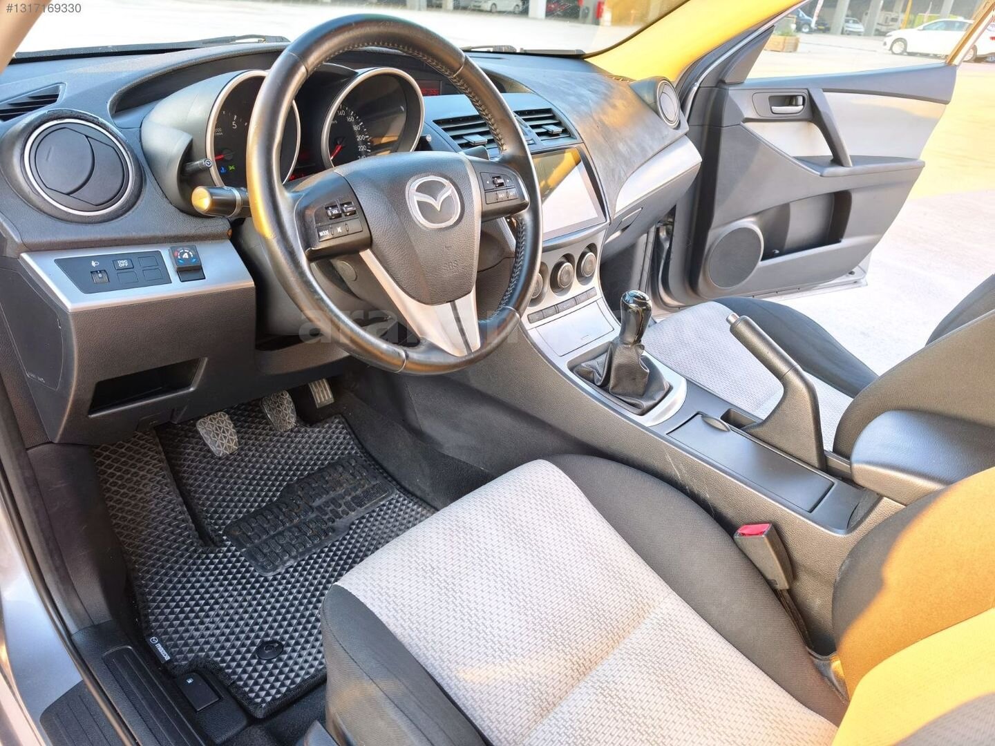 Galeriden Mazda 3 1.6 Touring 2010 Model Ankara 150.000 km Gri 3
