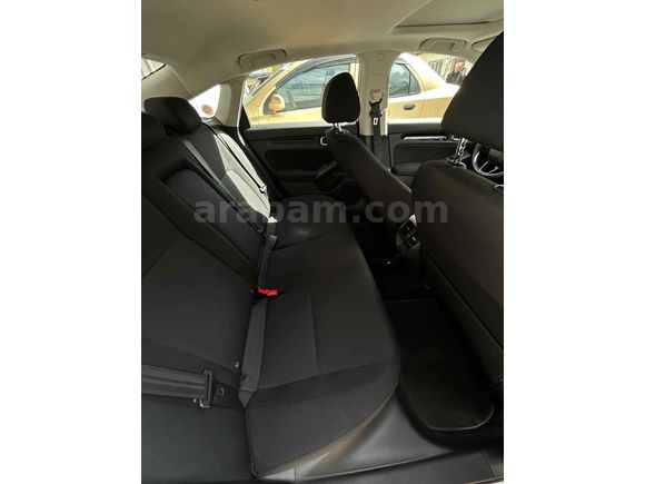 Sahibinden Honda Civic 1.5 i-VTEC Eco Elegance Plus 2024 Model 