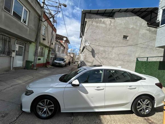 Sahibinden Honda Civic 1.5 i-VTEC Eco Elegance Plus 2024 Model 