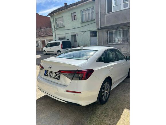 Sahibinden Honda Civic 1.5 i-VTEC Eco Elegance Plus 2024 Model 