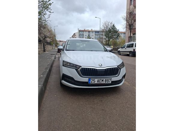 Sahibinden Skoda Octavia 1.0 e-Tec Elite 2022 Model