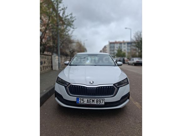 Sahibinden Skoda Octavia 1.0 e-Tec Elite 2022 Model