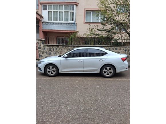 Sahibinden Skoda Octavia 1.0 e-Tec Elite 2022 Model