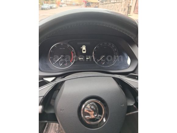 Sahibinden Skoda Octavia 1.0 e-Tec Elite 2022 Model