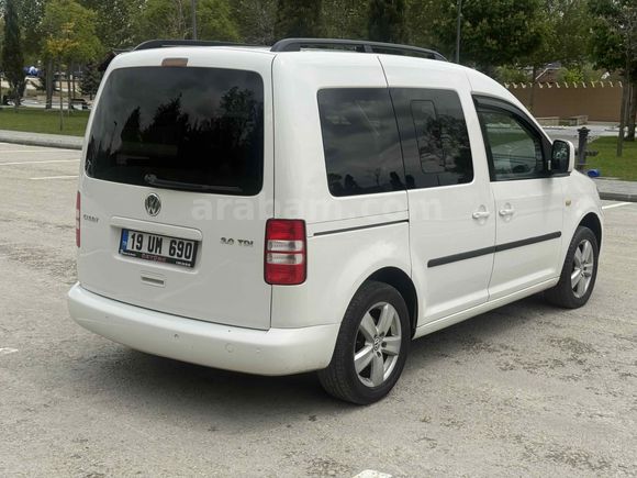 düşük kmde  Caddy 2.0 TDI Sportline 2013 Model Çorum