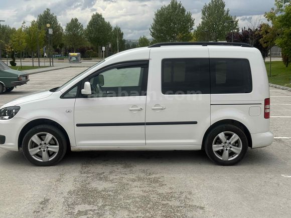 düşük kmde  Caddy 2.0 TDI Sportline 2013 Model Çorum