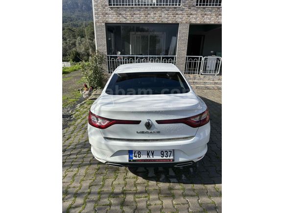 Sahibinden Renault Megane 1.3 TCe Touch 2023 Model 