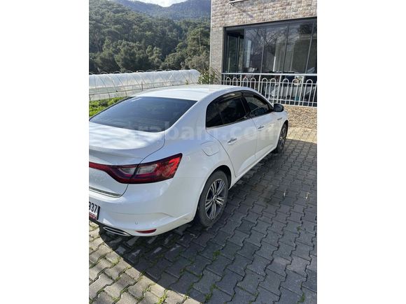 Sahibinden Renault Megane 1.3 TCe Touch 2023 Model 