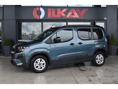 İLKAY'DAN 2025 PEUGEOT RİFTER ALLURE 1.5 BLUEHDİ 130 BG 14,000KM