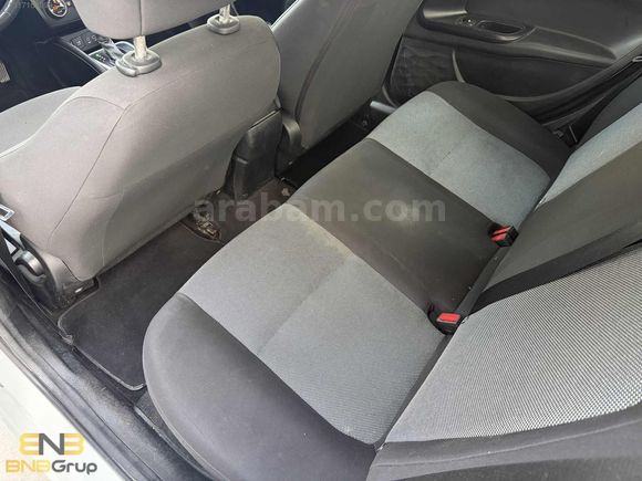 2017 FİAT EGEA 1.6MJET COMFORT OTOMATİK DİZEL 244.000KM ORİJİNAL