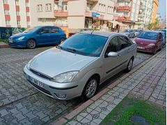 Ford Focus 1.6 Ghia 2001 Model Otomatik