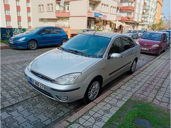 Ford Focus 1.6 Ghia 2001 Model Otomatik