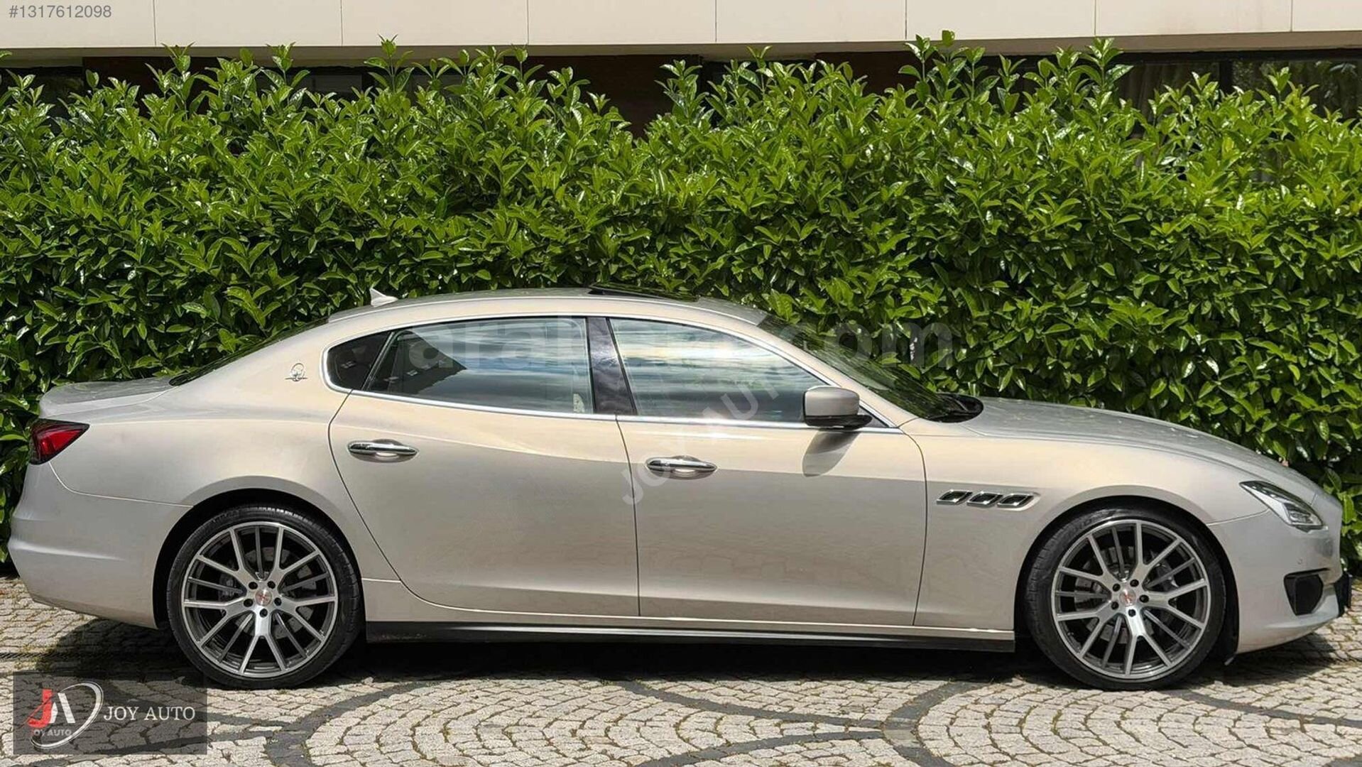 Galeriden Maserati Quattroporte 3.0 D 2014 Model İstanbul 164.000 km Şampanya 7