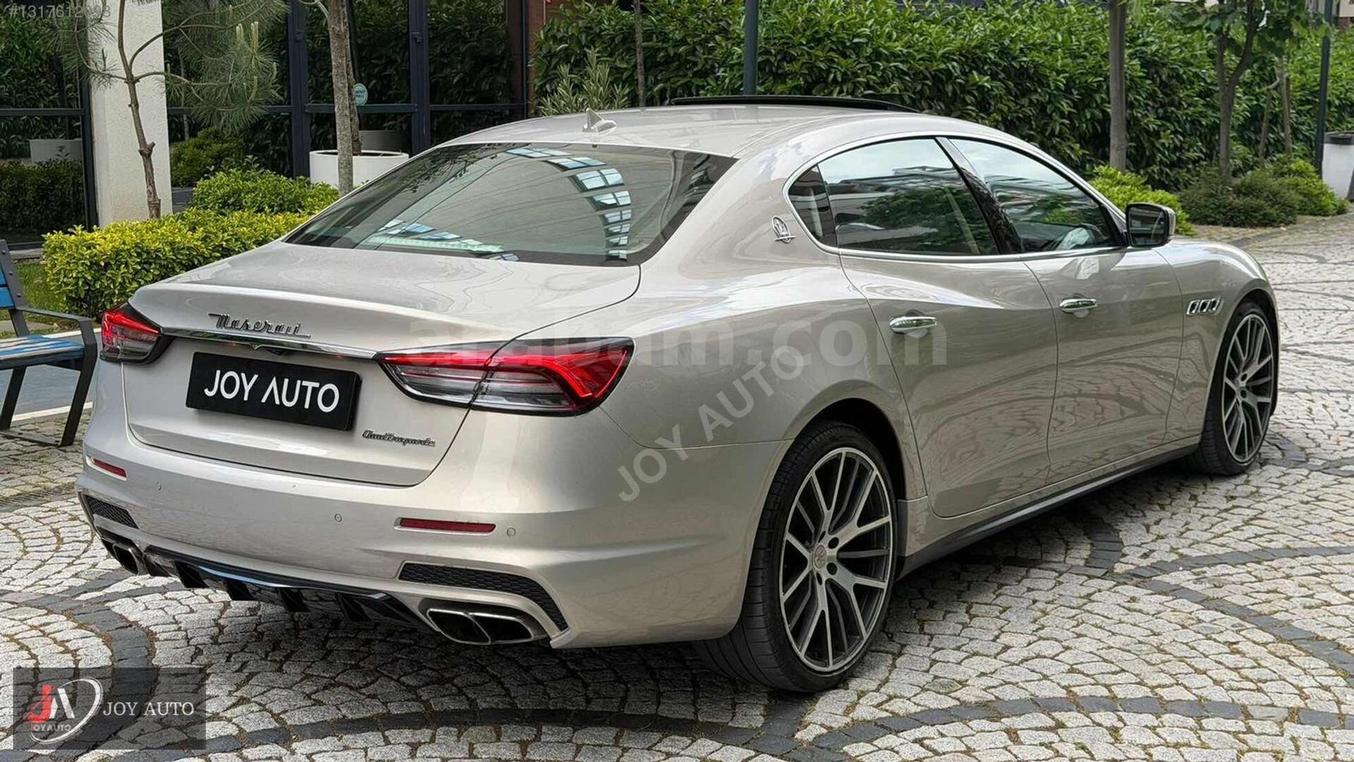 Galeriden Maserati Quattroporte 3.0 D 2014 Model İstanbul 164.000 km Şampanya 6