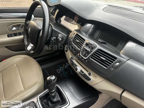 2010 RENAULT LAGUNA 1.5 DCİ EXECUTİVE