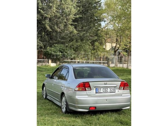 Sahibinden Honda Civic 1.6i VTEC ES 2004 Model 