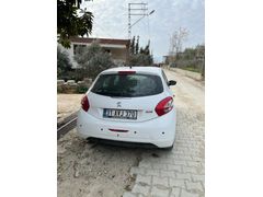 Sahibinden Peugeot 208 1.2 VTi Access 2012 Model