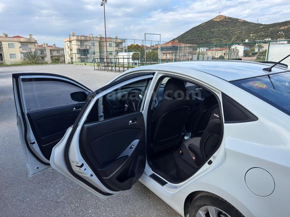 Sahibinden Hyundai Accent Blue 1.4 D-CVVT Mode Plus 2018 Model