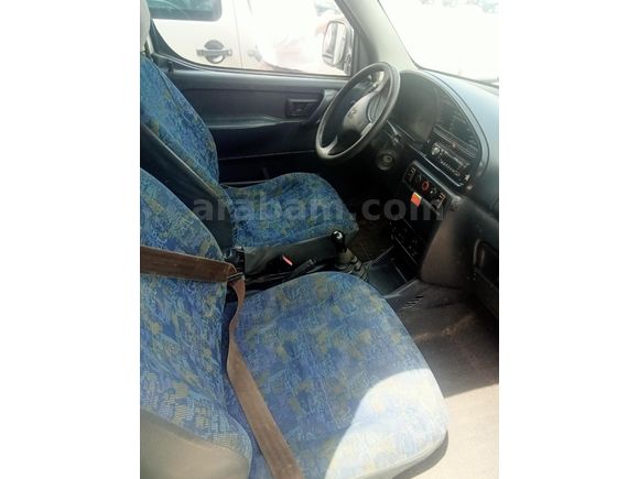 Galeriden Peugeot Partner 1.9 D Comfort 2003 Model Çorum