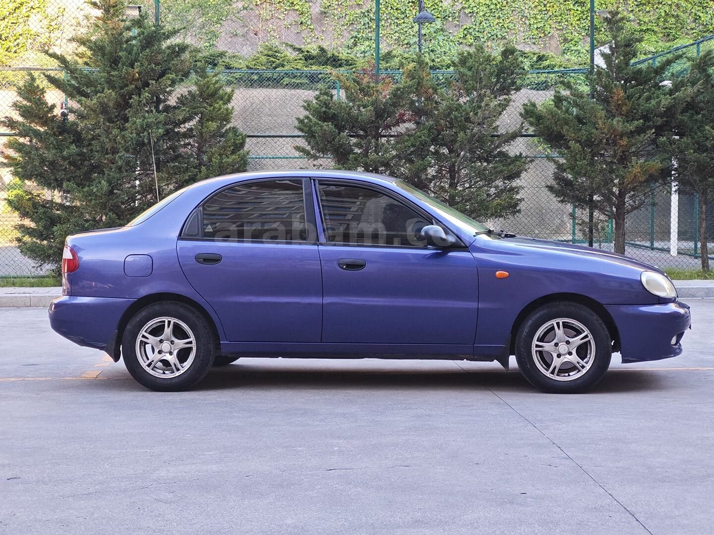 Sahibinden Daewoo Lanos 1.6 SX 1998 Model İstanbul 115.000 km Mavi 3