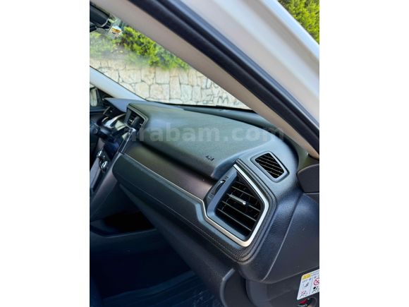 Galeriden Honda Civic 1.6i VTEC Elegance 2018 Model İzmir