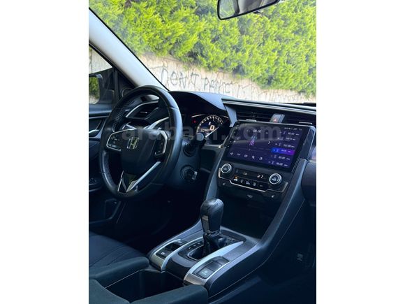 Galeriden Honda Civic 1.6i VTEC Elegance 2018 Model İzmir