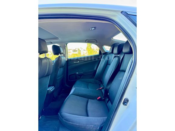 Galeriden Honda Civic 1.6i VTEC Elegance 2018 Model İzmir