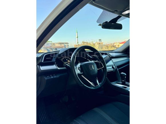Galeriden Honda Civic 1.6i VTEC Elegance 2018 Model İzmir