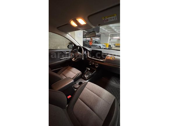 Sahibinden Kia Stonic 1.4 MPI Cool 2022 Model
