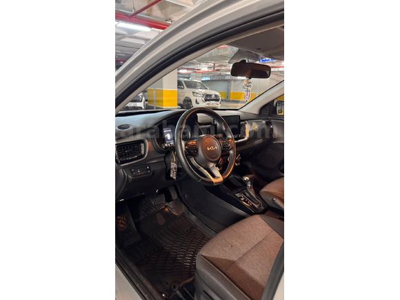 Sahibinden Kia Stonic 1.4 MPI Cool 2022 Model