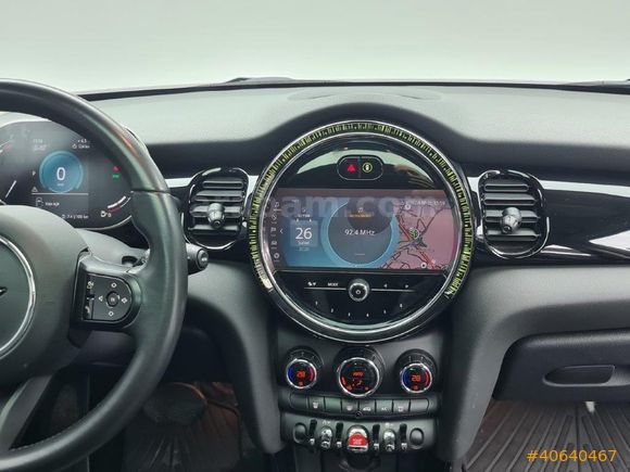 KOSİFLER OTO BOSTANCI 2023 MODEL MİNİ COOPER