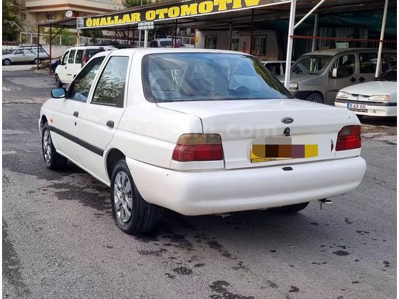 Sahibinden Ford Escort 1.6 CL 1996 Model