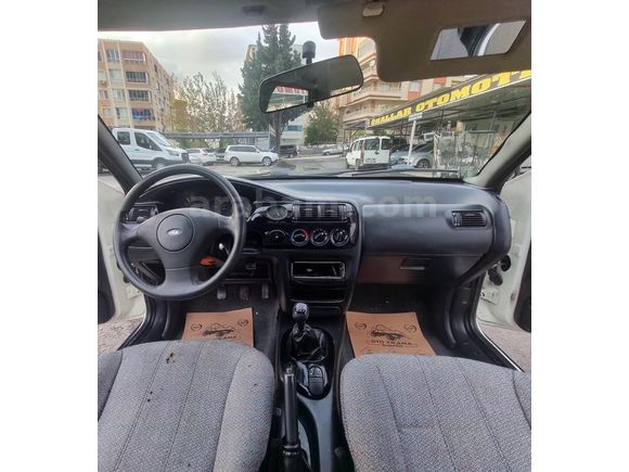 Sahibinden Ford Escort 1.6 CL 1996 Model