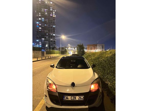 Sahibinden Renault Megane 1.5 dCi Dynamique 2011 Model 