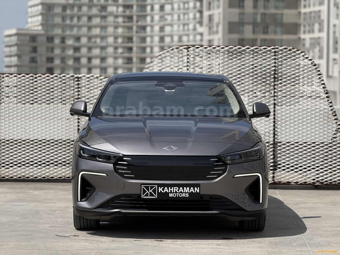 Galeriden TOGG T10F V2 Uzun Menzil 2025 Model İstanbul 15.800 km Füme 4