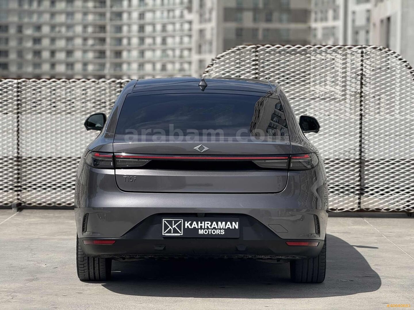 Galeriden TOGG T10F V2 Uzun Menzil 2025 Model İstanbul 15.800 km Füme 7
