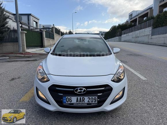 2015 HYUNDAİ İ.30 İLK EL'den 1.6 CRDİ DİZEL + OTOMATİK