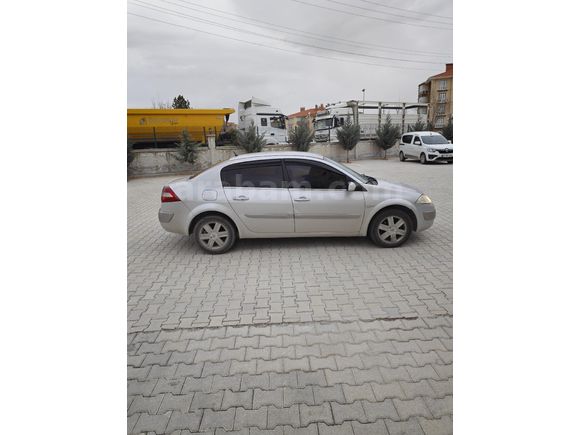 Sahibinden Renault Megane 1.5 dCi Dynamique 2006 Model